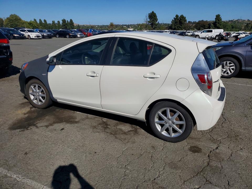 Продаж на аукціоні авто 2012 Toyota Prius C, vin: JTDKDTB39C1025919, номер лоту: 55068866