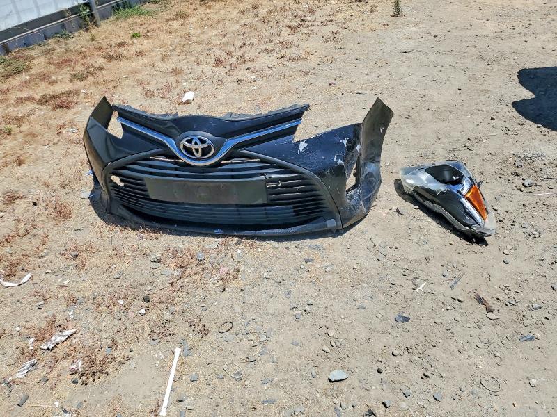 59174316 :رقم المزاد ، VNKKTUD38HA083928 vin ، 2017 Toyota Yaris مزاد بيع