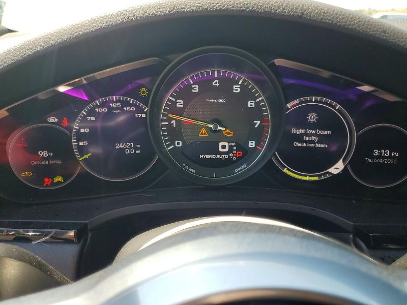 56307576 :رقم المزاد ، WP1BE2AY8NDA51058 vin ، 2022 Porsche Cayenne مزاد بيع