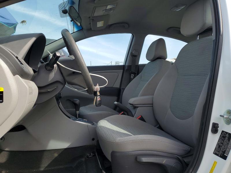 55677536 :رقم المزاد ، KMHCT4AE6FU922047 vin ، 2015 Hyundai Accent مزاد بيع