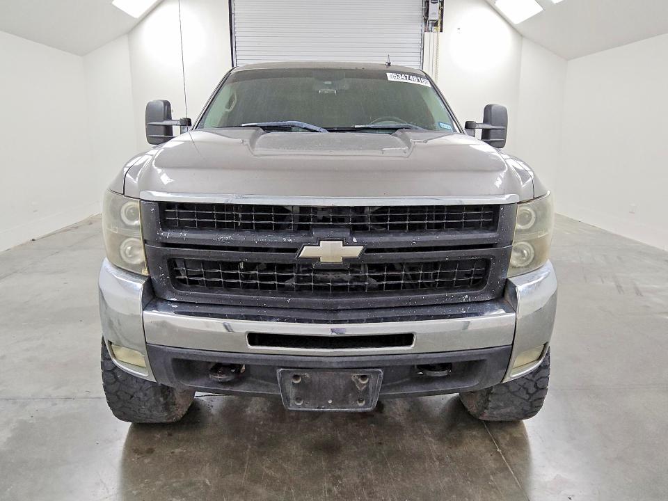Продажа на аукционе авто 2008 Chevrolet Silverado, vin: 1GCHK23K98F104209, номер лота: 53474816