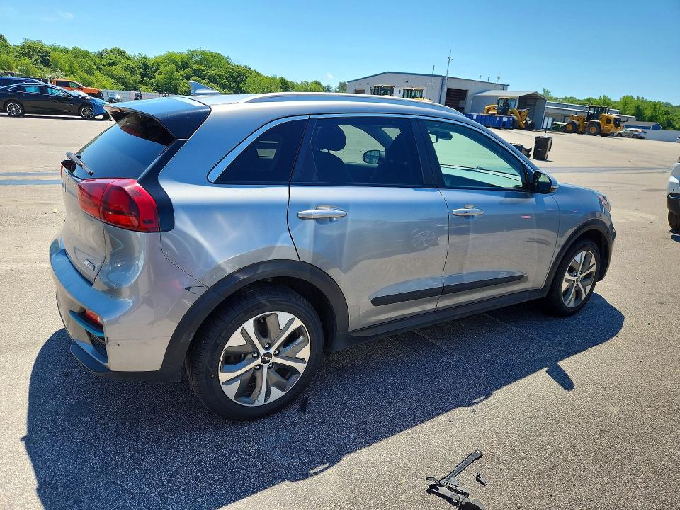 Продажа на аукционе авто 2022 Kia Niro Ev, vin: KNDCC3LG6N5159775, номер лота: 58230486