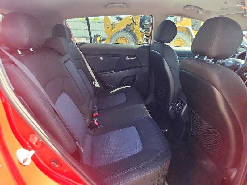 56213646 :رقم المزاد ، KNDPBCAC4F7714569 vin ، 2015 Kia Sportage مزاد بيع