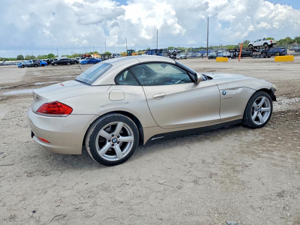 2009 Bmw Z4 მანქანა იყიდება აუქციონზე, vin: WBALM535X9E161149, აუქციონის ნომერი: 58904786