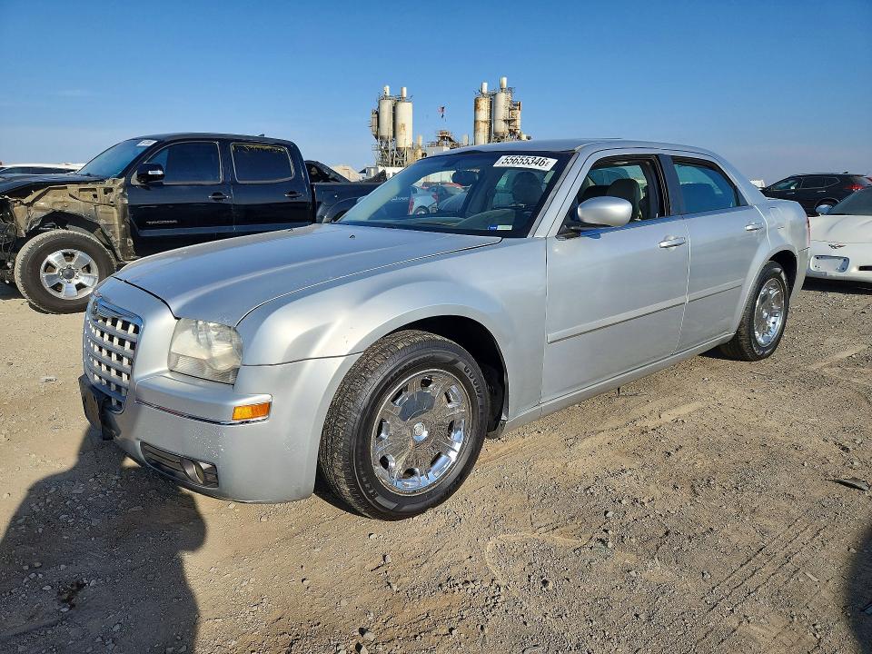 55655346 :رقم المزاد ، 2C3JA53G45H553958 vin ، 2005 Chrysler 300 مزاد بيع