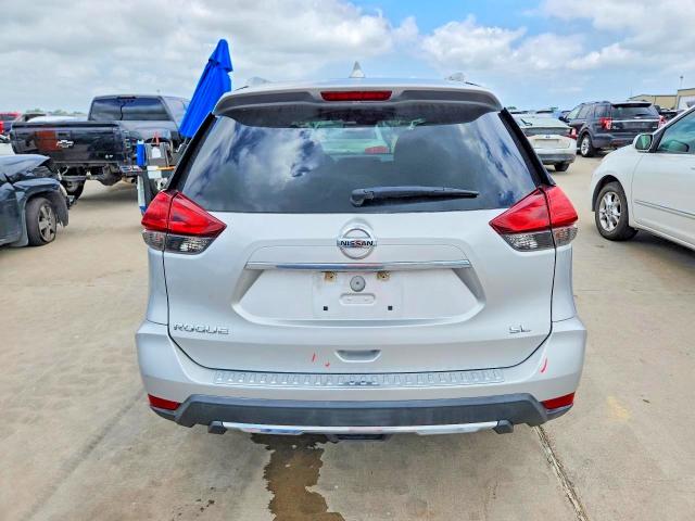 2017 Nissan Rogue მანქანა იყიდება აუქციონზე, vin: 5N1AT2MT2HC754793, აუქციონის ნომერი: 57312476