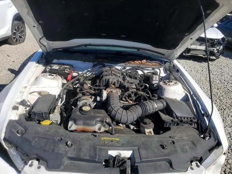 54810736 :رقم المزاد ، 1ZVBP8AN3A5121166 vin ، 2010 Ford Mustang مزاد بيع