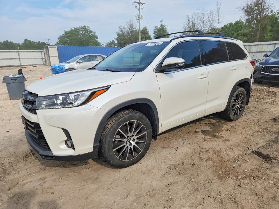 Продаж на аукціоні авто 2017 Toyota Highlander, vin: 5TDJZRFH3HS457258, номер лоту: 55929546