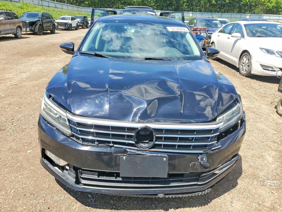 57120466 :رقم المزاد ، 1VWBT7A31HC078375 vin ، 2017 Volkswagen Passat مزاد بيع