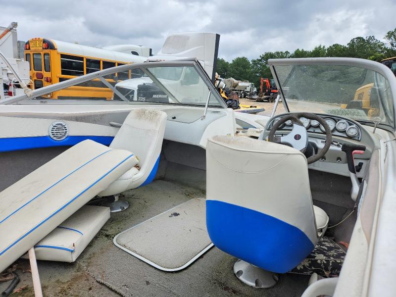 55848586 :رقم المزاد ، B1YC38CR1607 vin ، 2007 Bayliner Bayliner مزاد بيع