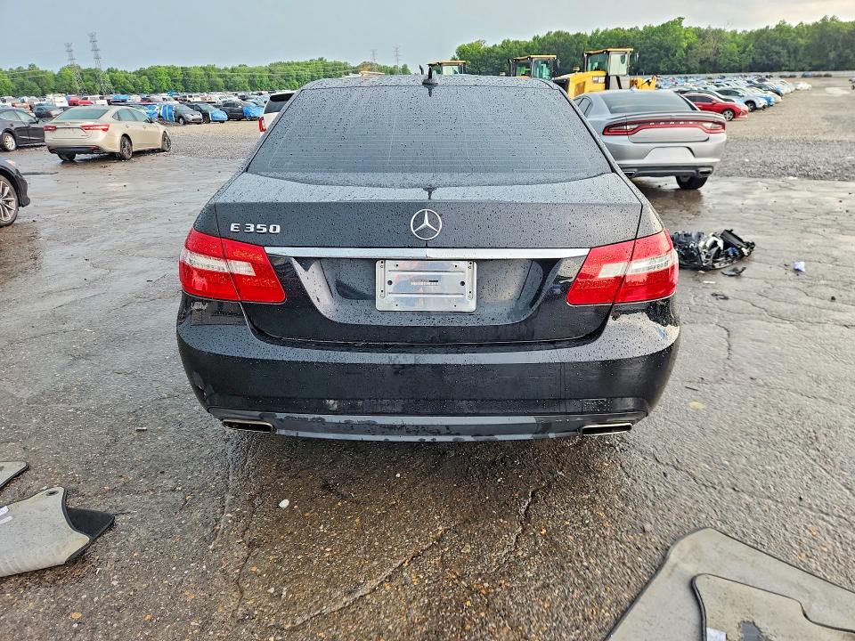57300596 :رقم المزاد ، WDDHF5KB9CA546054 vin ، 2012 Mercedes-benz E مزاد بيع