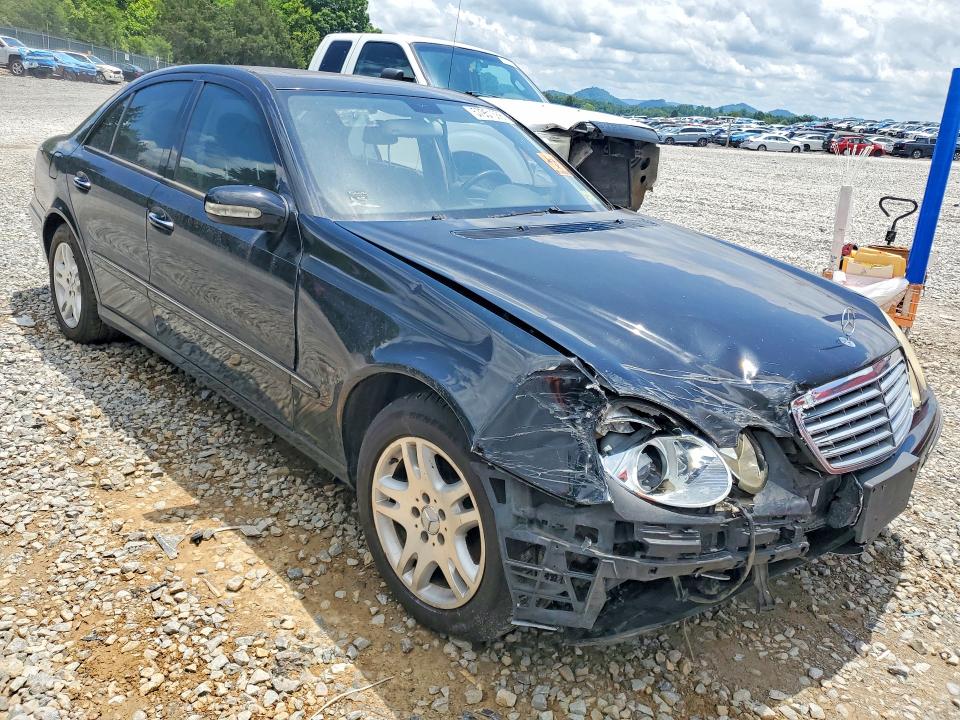 57951586 :رقم المزاد ، WDBUF56J96A802660 vin ، 2006 Mercedes-benz E مزاد بيع