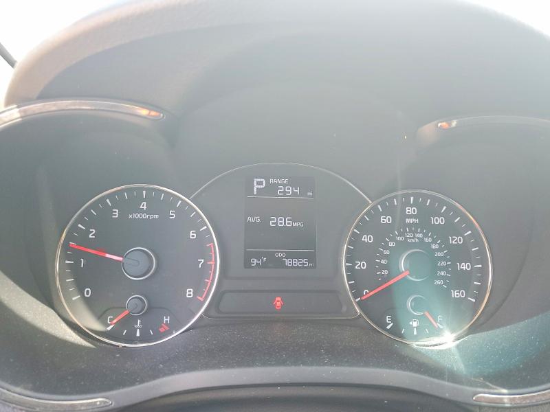 2017 Kia Forte მანქანა იყიდება აუქციონზე, vin: 3KPFK4A72HE098247, აუქციონის ნომერი: 57428426