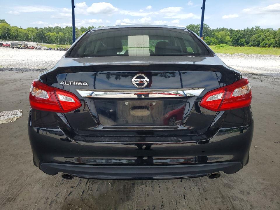 2017 Nissan Altima მანქანა იყიდება აუქციონზე, vin: 1N4AL3AP6HC485916, აუქციონის ნომერი: 58742086