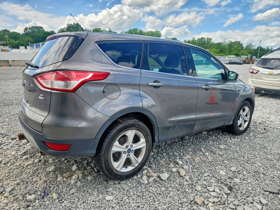 2013 Ford Escape მანქანა იყიდება აუქციონზე, vin: 1FMCU9G92DUC68164, აუქციონის ნომერი: 57259886