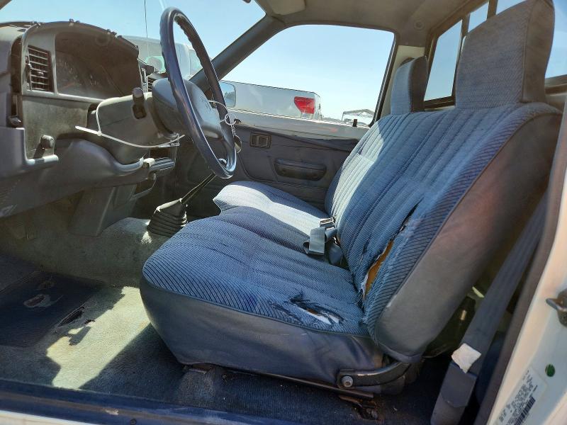 1993 Toyota Pickup მანქანა იყიდება აუქციონზე, vin: 4TARN81A7PZ060518, აუქციონის ნომერი: 56496936