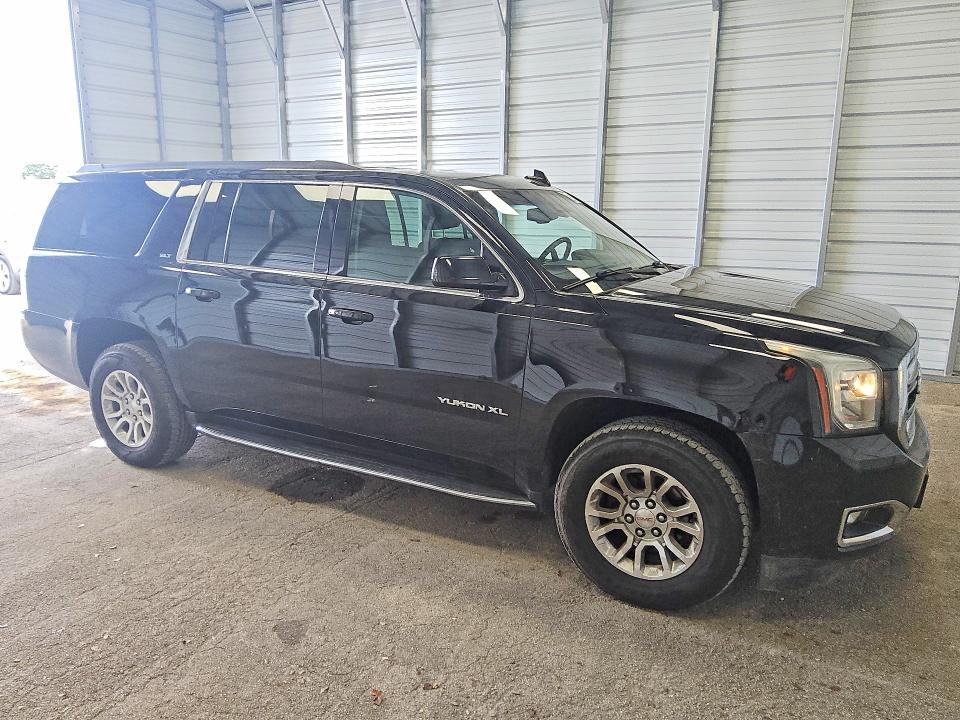 55632766 :رقم المزاد ، 1GKS2GKC8LR238752 vin ، 2020 Gmc Yukon Xl مزاد بيع