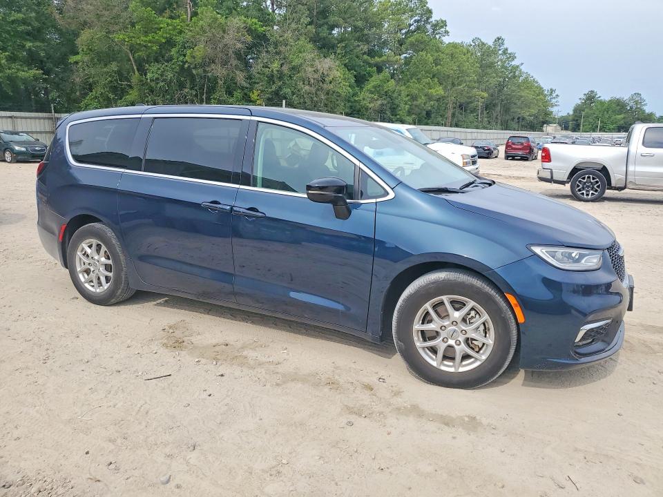 56636476 :رقم المزاد ، 2C4RC1BGXRR195543 vin ، 2024 Chrysler Pacifica مزاد بيع
