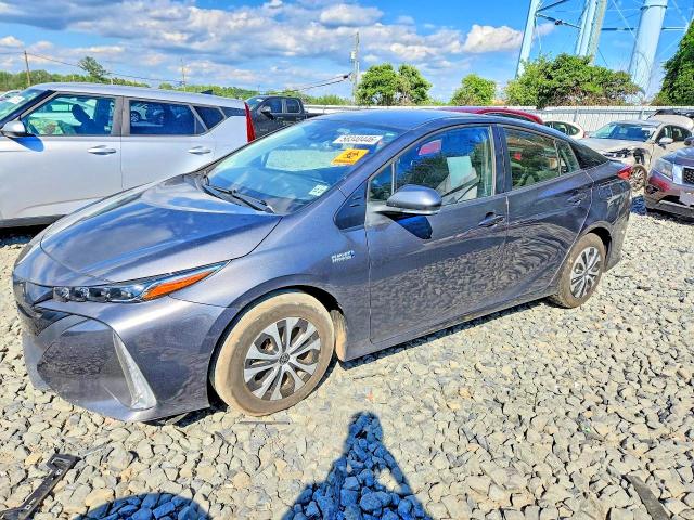58340446 :رقم المزاد ، JTDKAMFP4N3228056 vin ، 2022 Toyota Prius Prime مزاد بيع