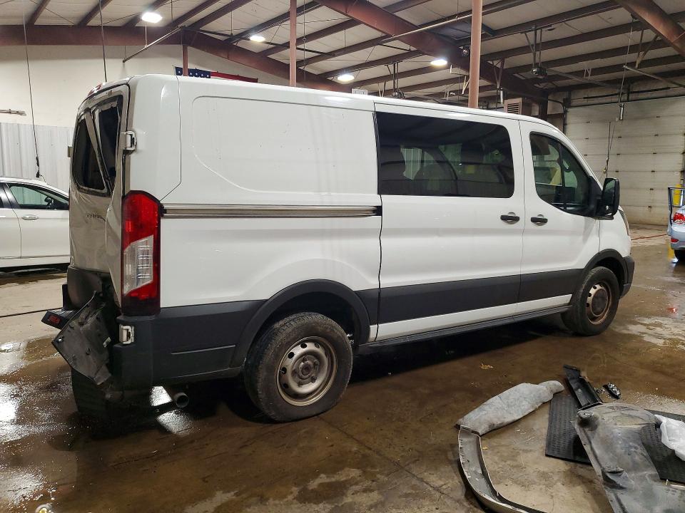 58739516 :رقم المزاد ، 1FTYE1Y8XLKB52204 vin ، 2020 Ford Transit مزاد بيع