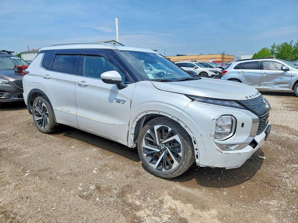 2024 Mitsubishi Outlander მანქანა იყიდება აუქციონზე, vin: JA4T5WA99RZ613204, აუქციონის ნომერი: 56095666