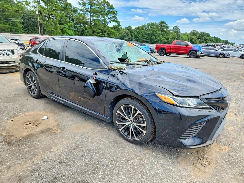 Auction sale of the 2020 Toyota Camry, vin: 4T1G11AK1LU949003, lot number: 56418616