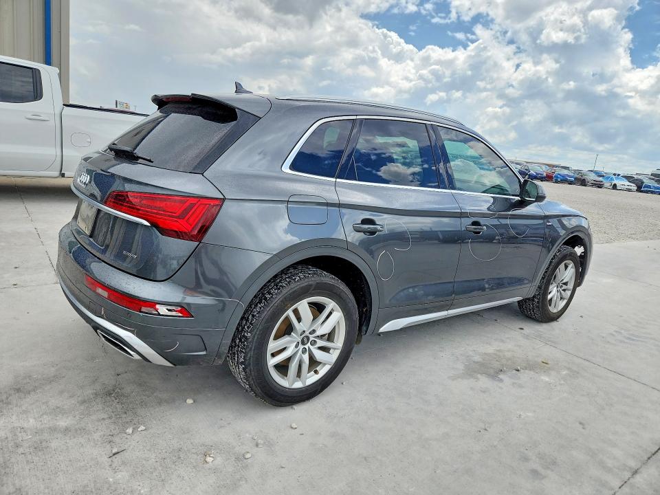 56324246 :رقم المزاد ، WA1GAAFY6P2115063 vin ، 2023 Audi Q5 مزاد بيع
