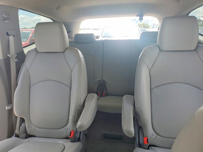 58560956 :رقم المزاد ، 1GNKVJED2BJ144360 vin ، 2011 Chevrolet Traverse مزاد بيع