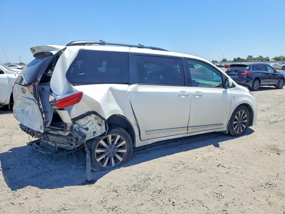 2020 Toyota Sienna მანქანა იყიდება აუქციონზე, vin: 5TDDZ3DC6LS238479, აუქციონის ნომერი: 58819086