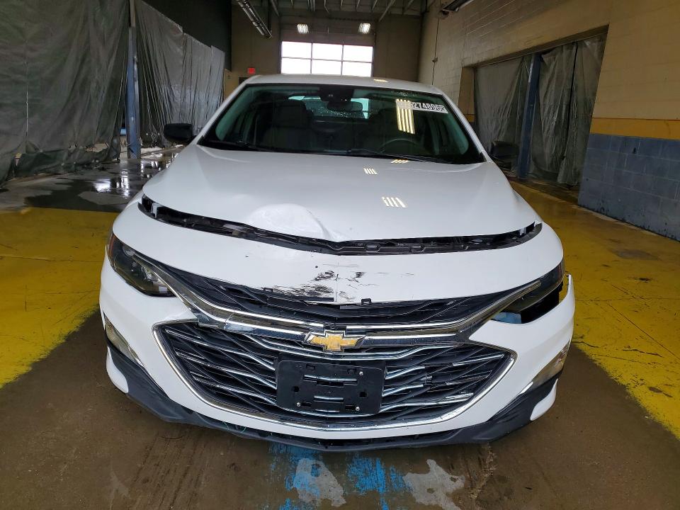 Продажа на аукционе авто 2025 Chevrolet Malibu, vin: 1G1ZC5ST3SF127871, номер лота: 55274896