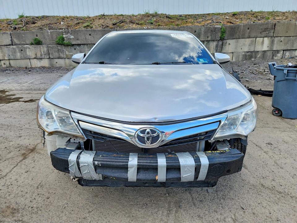 2013 Toyota Camry მანქანა იყიდება აუქციონზე, vin: 4T1BF1FK6DU725151, აუქციონის ნომერი: 58091286