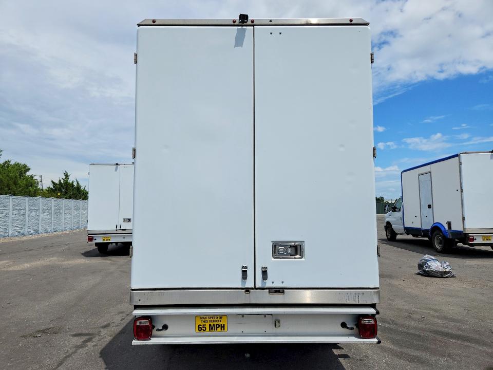 55572916 :رقم المزاد ، 1FDWE3FK5PDD09743 vin ، 2023 Ford E350 مزاد بيع