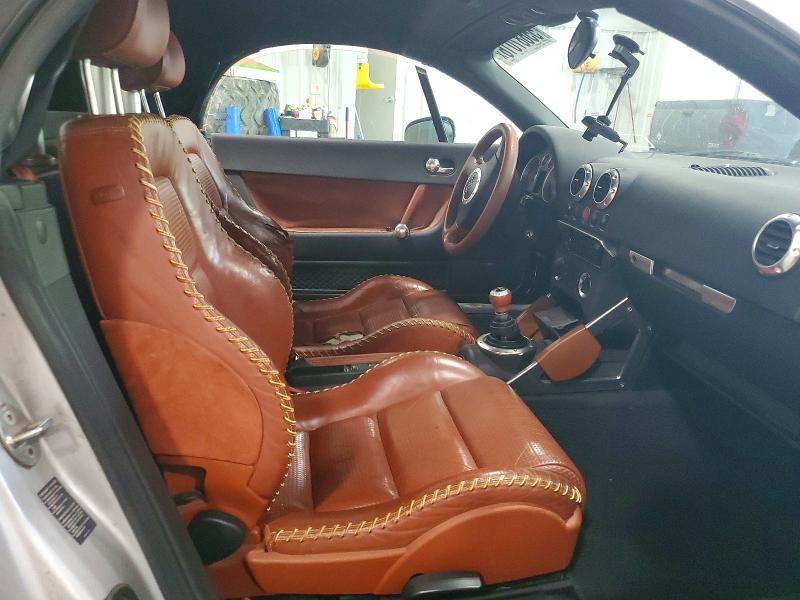2002 Audi Tt მანქანა იყიდება აუქციონზე, vin: TRUTX28N721009513, აუქციონის ნომერი: 55687016