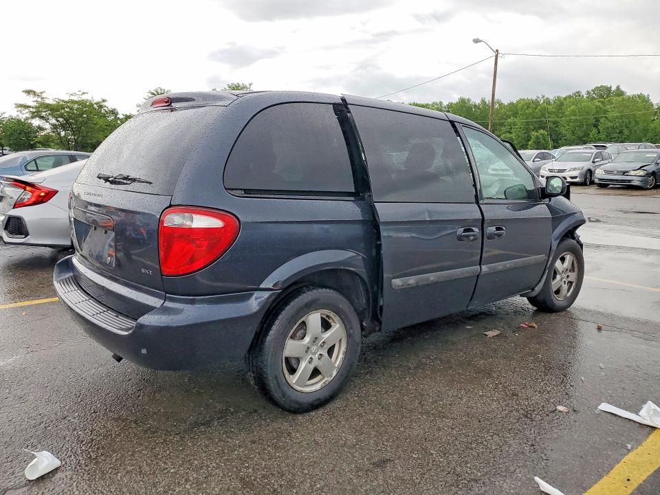 57696326 :رقم المزاد ، 1D8GP45R87B203968 vin ، 2007 Dodge Caravan مزاد بيع