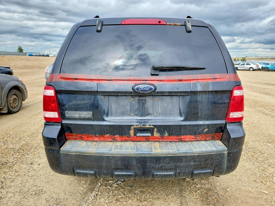 57207426 :رقم المزاد ، 1FMCU0D73BKA58387 vin ، 2011 Ford Escape مزاد بيع