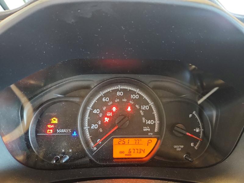 2015 Toyota Yaris მანქანა იყიდება აუქციონზე, vin: VNKKTUD32FA041820, აუქციონის ნომერი: 57691596
