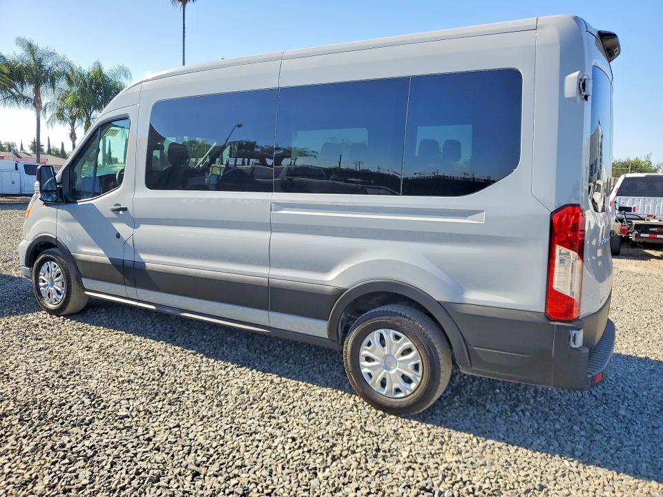 57710676 :رقم المزاد ، 1FBAX2CGXNKA69296 vin ، 2022 Ford Transit مزاد بيع