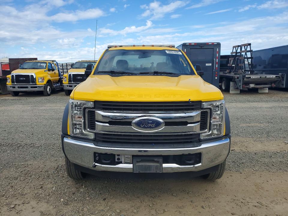 56824206 :رقم المزاد ، 1FDUF5GT2KEF91303 vin ، 2019 Ford F550 مزاد بيع