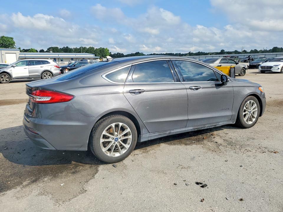 2019 Ford Fusion მანქანა იყიდება აუქციონზე, vin: 3FA6P0MUXKR181796, აუქციონის ნომერი: 55174276
