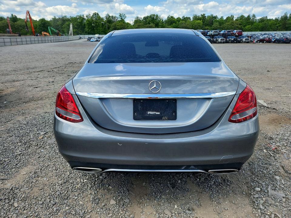 2015 Mercedes-benz C მანქანა იყიდება აუქციონზე, vin: 55SWF4KB3FU062239, აუქციონის ნომერი: 55717856
