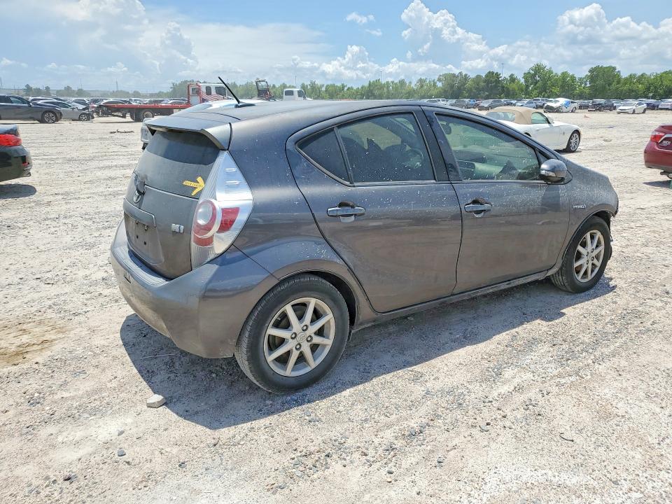 55716016 :رقم المزاد ، JTDKDTB38C1518748 vin ، 2012 Toyota Prius C مزاد بيع