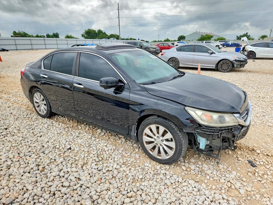 Продажа на аукционе авто 2015 Honda Accord, vin: 1HGCR2F74FA220152, номер лота: 57534946