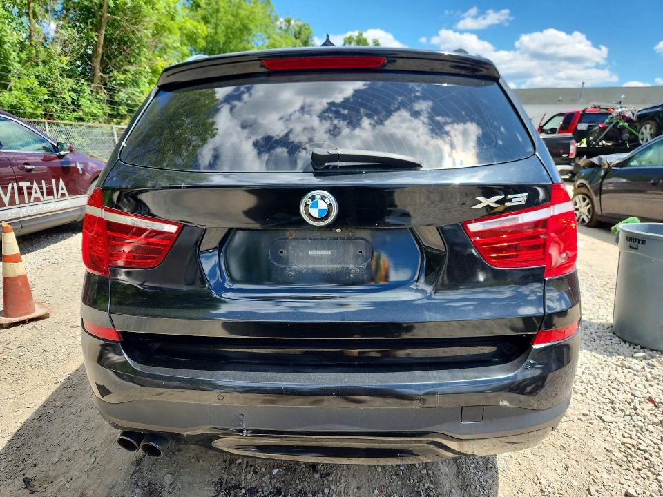 2015 Bmw X3 მანქანა იყიდება აუქციონზე, vin: 5UXWX9C50F0D45105, აუქციონის ნომერი: 58593786