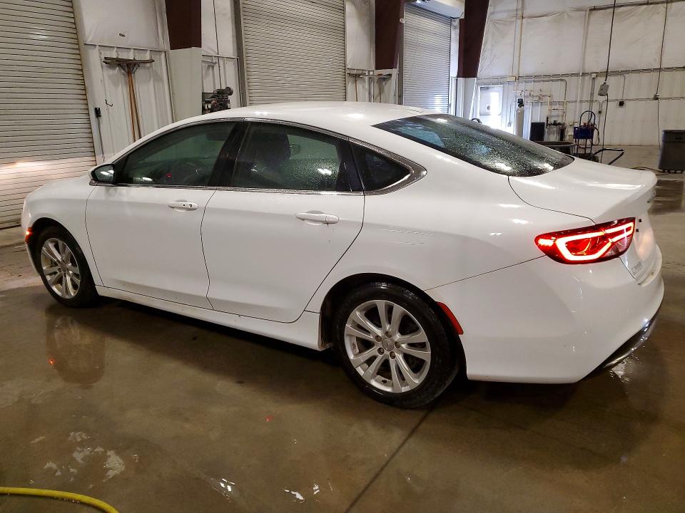 57572986 :رقم المزاد ، 1C3CCCAB6FN562197 vin ، 2015 Chrysler 200 مزاد بيع