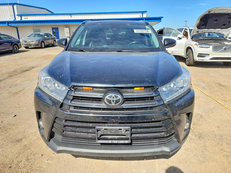 Aukcja sprzedaży 2018 Toyota Highlander, vin: 5TDJZRFH9JS560027, numer aukcji: 55762156