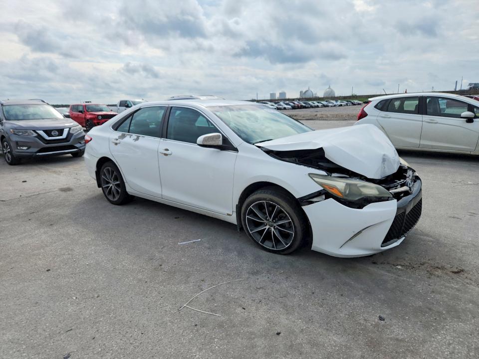 Продаж на аукціоні авто 2015 Toyota Camry, vin: 4T1BF1FK2FU497569, номер лоту: 55755666