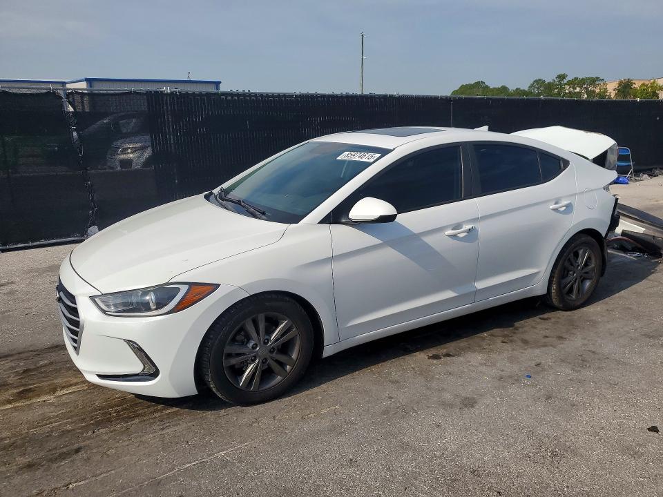 85974615 :رقم المزاد ، 5NPD84LF2HH205223 vin ، 2017 Hyundai Elantra مزاد بيع