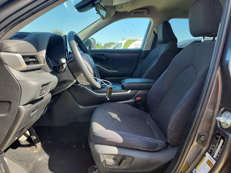 Auction sale of the 2022 Toyota Highlander, vin: 5TDZZRAH5NS557657, lot number: 57253526