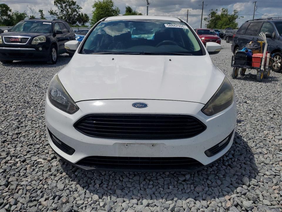 58882906 :رقم المزاد ، 1FADP3KE9GL211302 vin ، 2016 Ford Focus مزاد بيع
