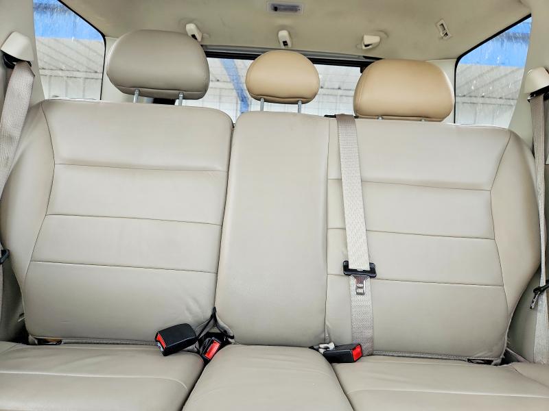 55619796 :رقم المزاد ، 1FMCU93138KE29185 vin ، 2008 Ford Escape مزاد بيع
